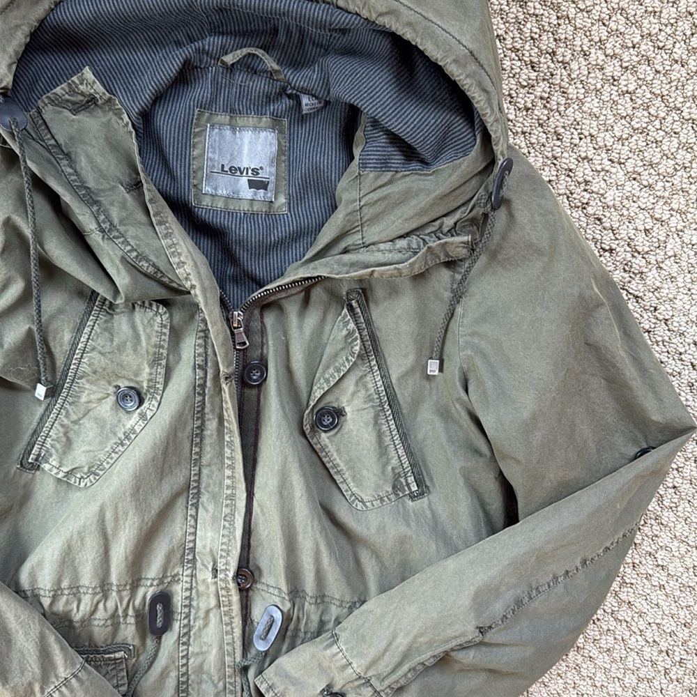 levi’s jacket - Picture 2 of 4